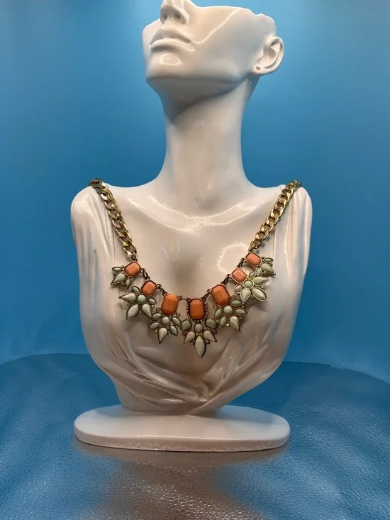 Charming Charlie Coral and Cream Statement Bib Necklace - Picture 1 of 4